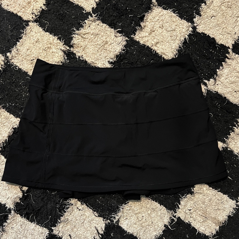 Lululemon tennis skirt size 12